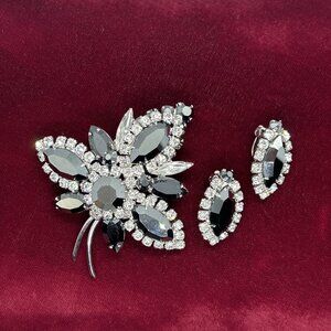 Vintage Sherman Hematite & Diamanté Crystal Floral Brooch Earring Set Signed